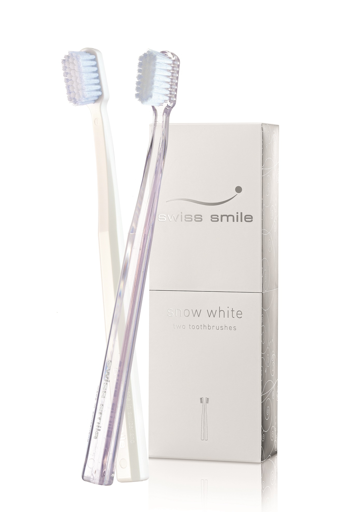 SWISS SMILE Набор отбеливающих зубных щёток / Snow White 2 ш